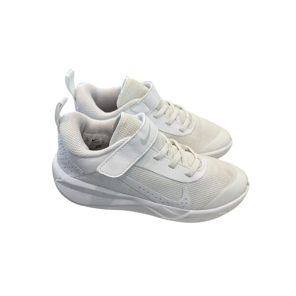 Nike Omni Multi-Court Kids Shoes White Pure Platinum 13C DM9026-100
